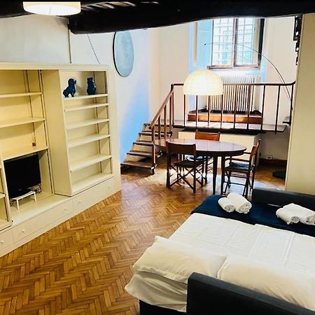 Ponte Vecchio Cozy Oltrarno Apartment فلورنس المظهر الخارجي الصورة