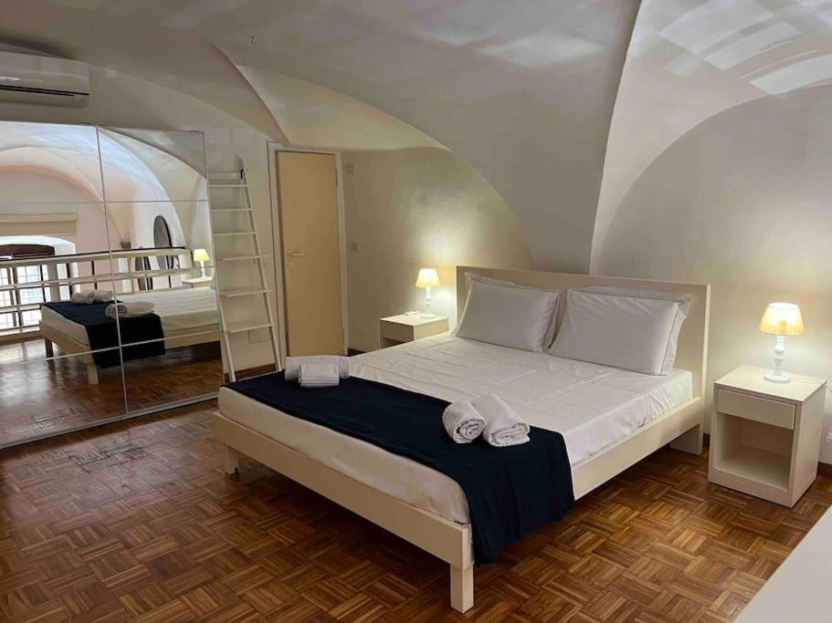 Ponte Vecchio Cozy Oltrarno Apartment فلورنس المظهر الخارجي الصورة